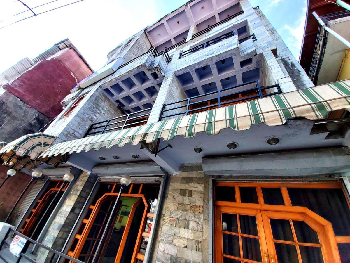 Hotel Radhe Continental Nainital Eksteriør billede