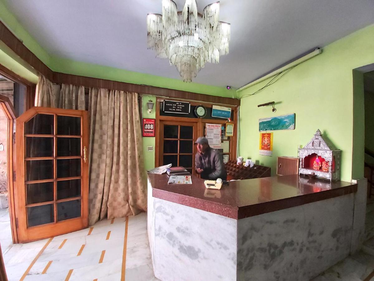 Hotel Radhe Continental Nainital Eksteriør billede