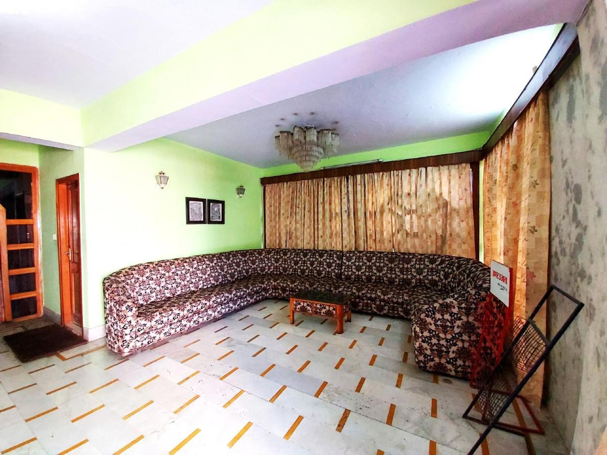 Hotel Radhe Continental Nainital Eksteriør billede