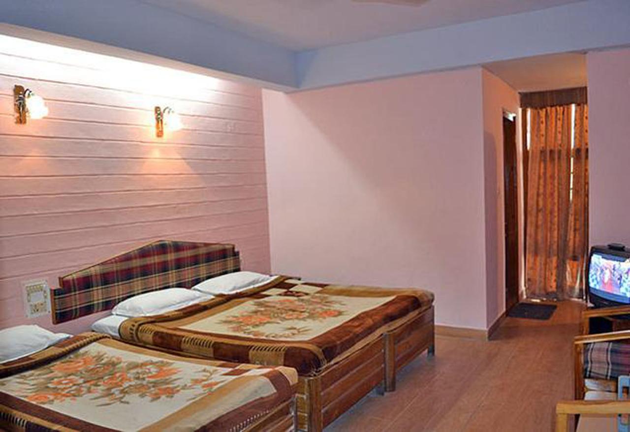 Hotel Radhe Continental Nainital Eksteriør billede